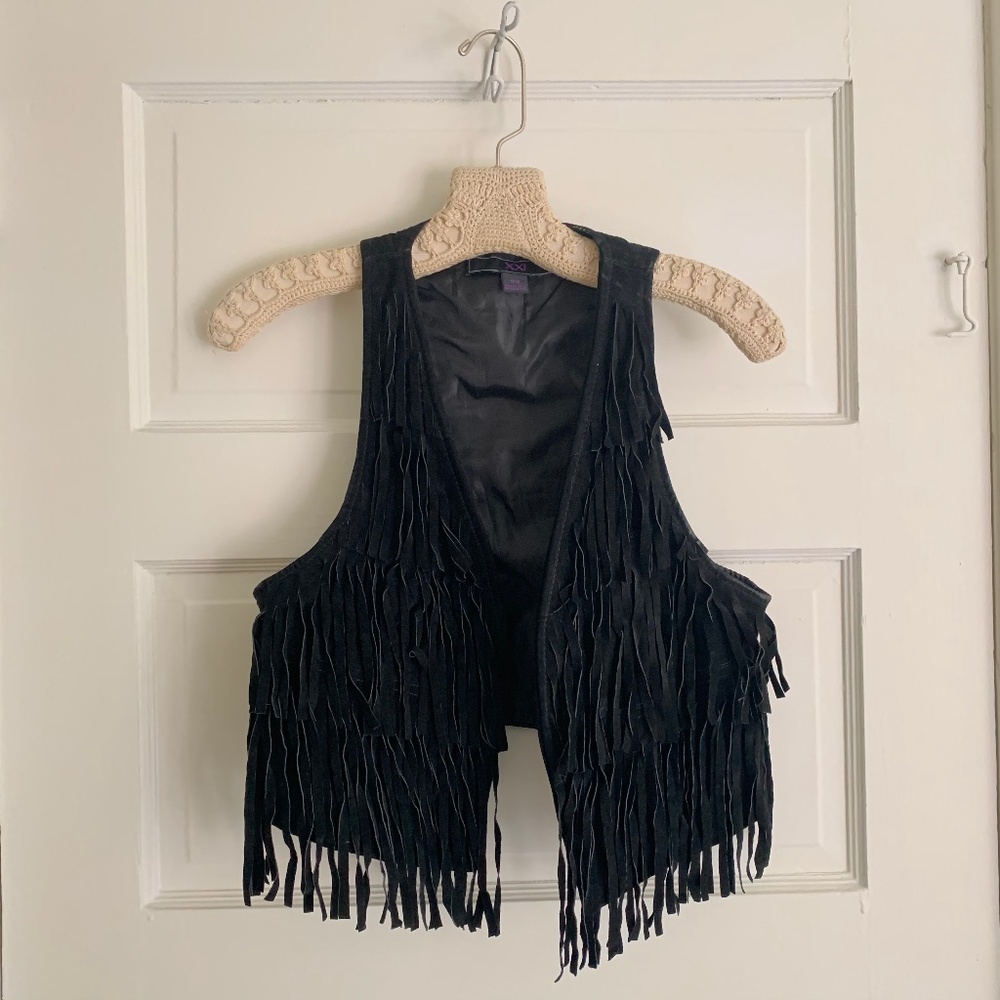 Black Cropped Fringe Vest